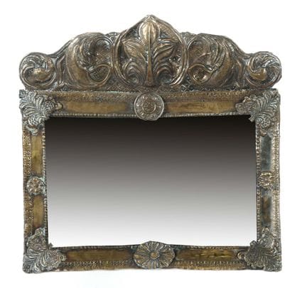 Wandspiegel mit versilbertem Beschlag 18./19. Jh.,
