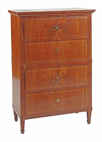 Hohe Biedermeier Kommode 2. Viertel 19. Jh., Mahag