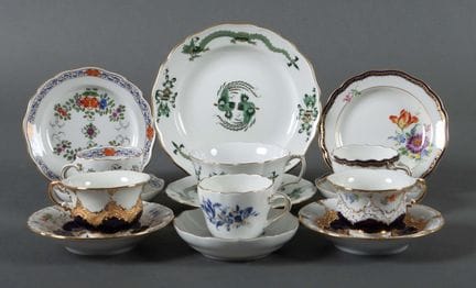 Six different Meissen cup sets, after 1934. Consis