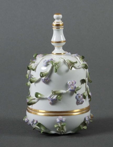 Table bell with base, Meissen, 20th century. Glaze