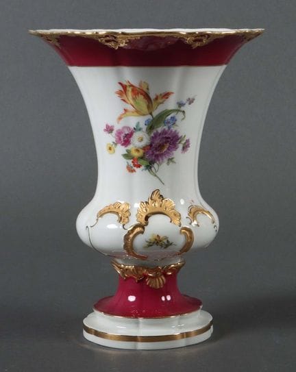 Small ornamental vase, “B-shape,” designed by Erns