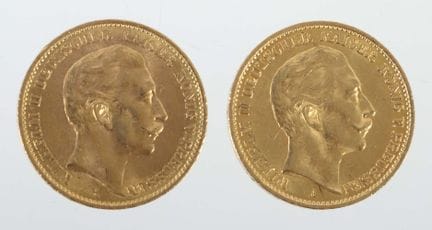 两枚德国20马克金币，分别铸造于1910年和1912年，纯度900，约15.92克，威廉二世（德意志
