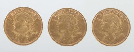 Three 20-franc Swiss Vreneli gold coins, 1935, 900