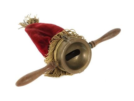 Bell pouch, 19th century, brass, shaped like a rou