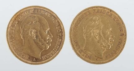 两枚德国20马克金币，铸造于1887年，纯度900，约15.86克，威廉（德意志皇帝兼普鲁士国王），