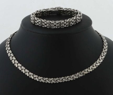 Bracelet et collier, XXe siècle, bracelet et colli