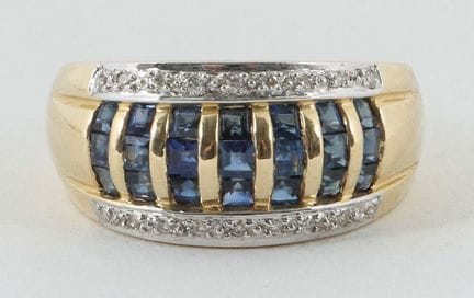 Bague sertie de saphirs et de diamants, XXe siècle