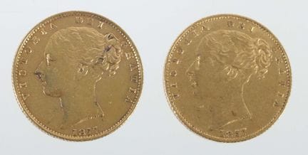 Two 1-pound Sovereign gold coins from Great Britai