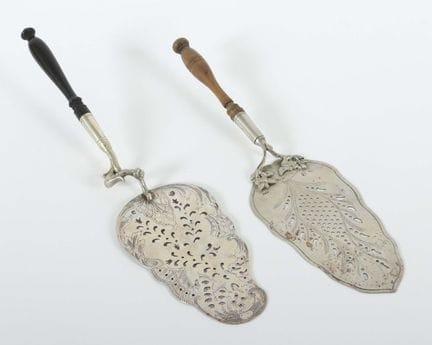 Pair of mismatched fish scoops, 1 from Berlin, 19t