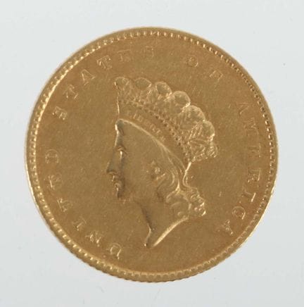 1美元“上帝”金币，美国，1855年，900金，约1.65克，直径约1.5厘米。有轻微的岁月痕迹。