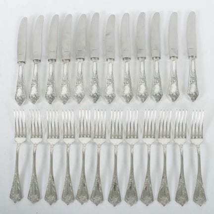 12 dinner forks &amp; 12 dinner knives, Gbr. K (fo
