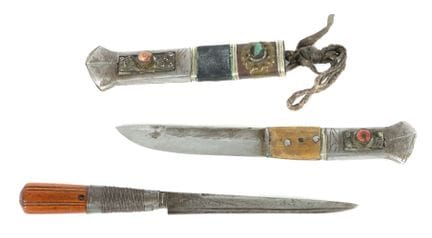2 petits poignards du Tibet/Bhoutan, XIXe siècle, 