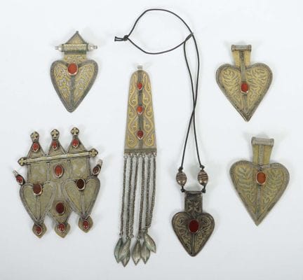 Set of 6 pieces of Turkmen jewelry from Afghanista