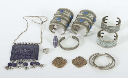 16 pieces of Turkmen jewelry from Afghanistan, 19t