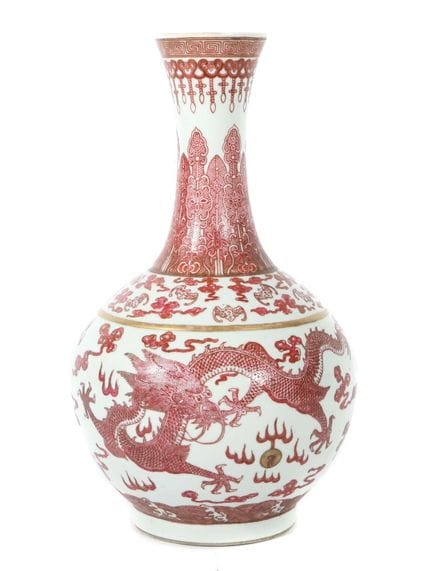 Vase with flying dragons, China, 19th century, bas