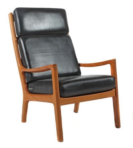 万舍尔（Wanscher），奥勒（Ole），1903—1985，丹麦建筑师兼家具设计师，“Senat