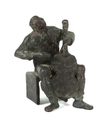Nuss, Karl Ulrich, né en 1943 à Stuttgart, sculpte