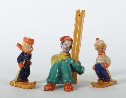 Trois figurines de Komlós Kerámia, Budapest, après