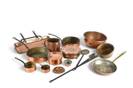CUIVRES (lot de) dont casseroles, réchaud, cul de 