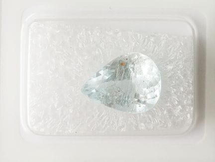 Pietra preziosa "Gemstone" - Topazio

Colore: Blu 