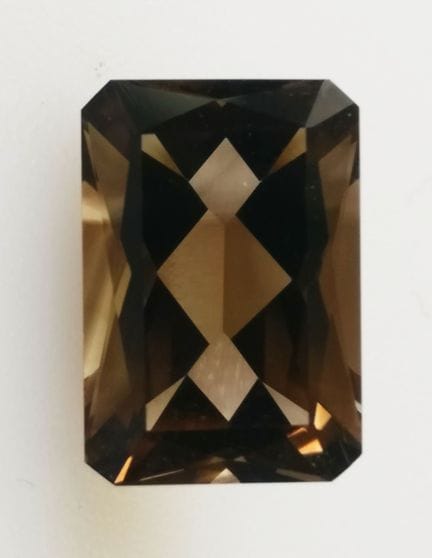 Pietra preziosa "Gemstone" - Quarzo fumé

Colore: 
