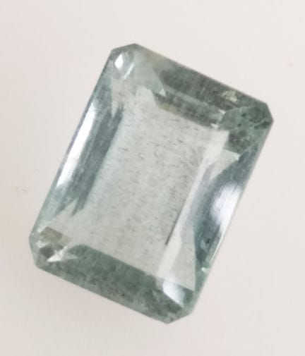 Pierre précieuse "Gemstone" - Aigue-marine

Couleu