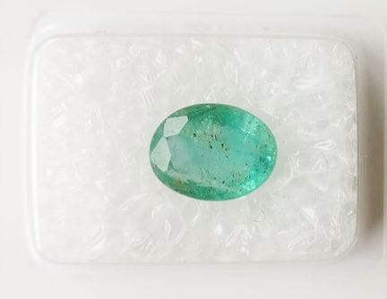 Gemstone - Emerald

Color: Bluish green (Transpare