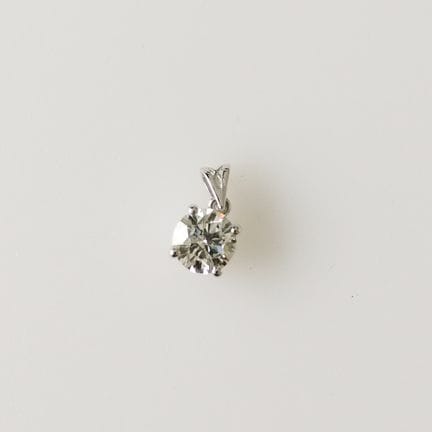 Jewelry - Pendant: 1.25 ct F VS1

Lab-grown diamon
