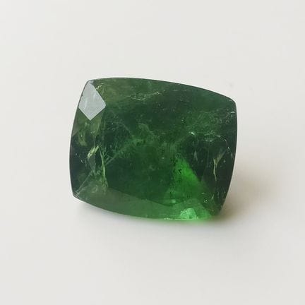Piedra preciosa «Gemstone 2» - Verdélite

Color: V