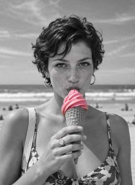 Gordon Black - Né en 1980 - Glace écarlate - Photo