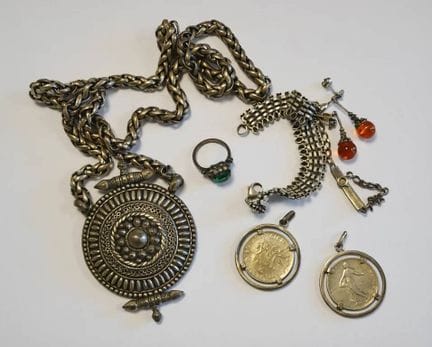 Lote de joyas de plata
244 gramos brutos aproximad