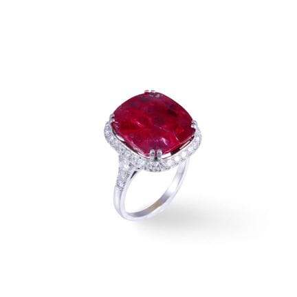 ANILLO, RUBÍ DE MYANMAR en platino con un rubí de 