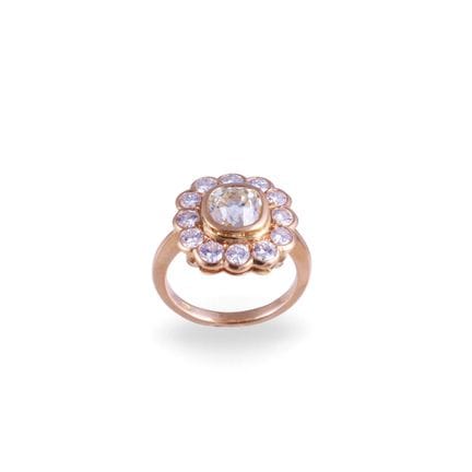BAGUE en or rose 18 carats sertie d'un diamant ova