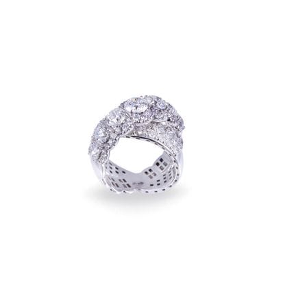 * RING, DÁMASO MARTÍNEZ, in 18K white gold with a 
