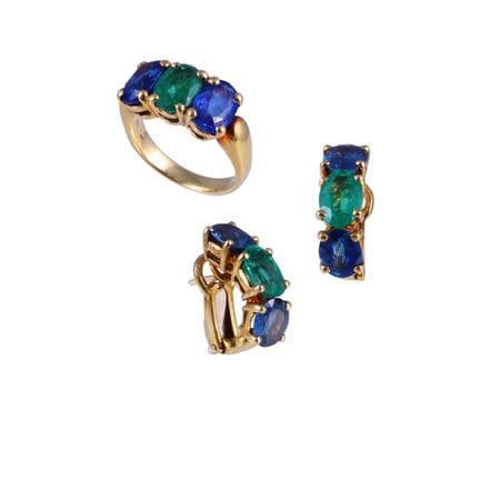 PARURE en or jaune 18 carats, composée d'une bague
