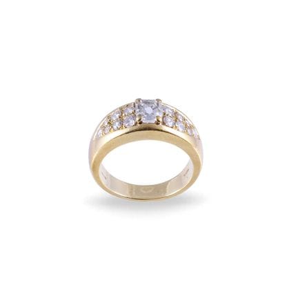 ANELLO a fascia, in oro giallo 18Kt, impreziosito 