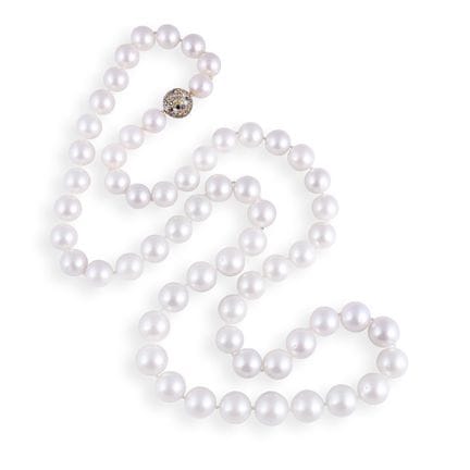 * LUNGA COLLANA a un filo di perle coltivate South