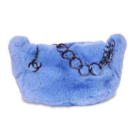CHANEL, Borsa azzurra lapin  caratterizzata da una