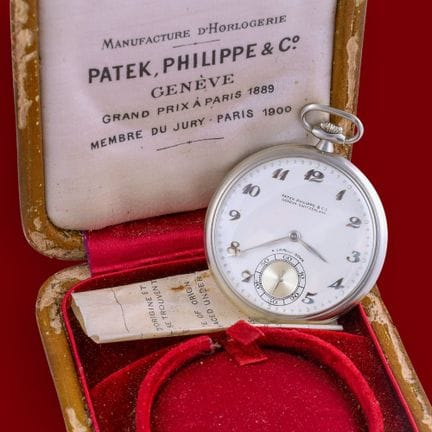 Patek Philippe Case: 18K white gold, No. 608596 Di