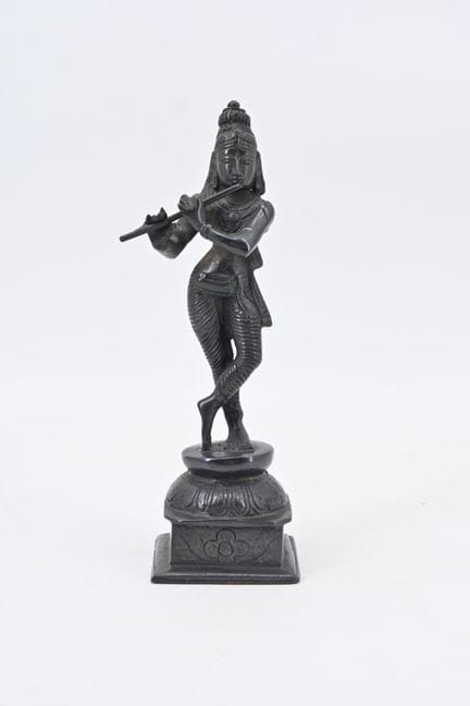 Estatuilla de bronce: Krishna de pie, tocando la f
