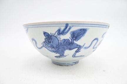 Gran cuenco de porcelana con decoración en azul co