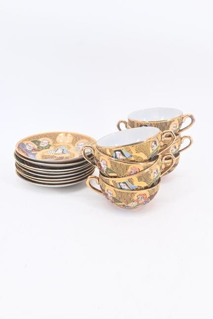 Juego de servicio de porcelana con decoración poli