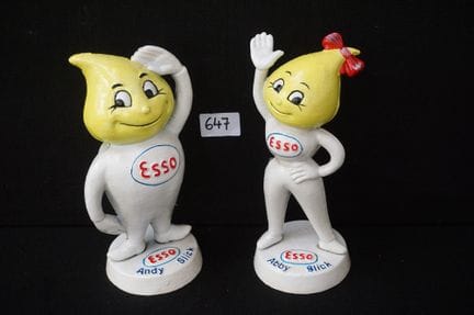 2 cast-iron promotional figurines - "ESSO" - "Abby