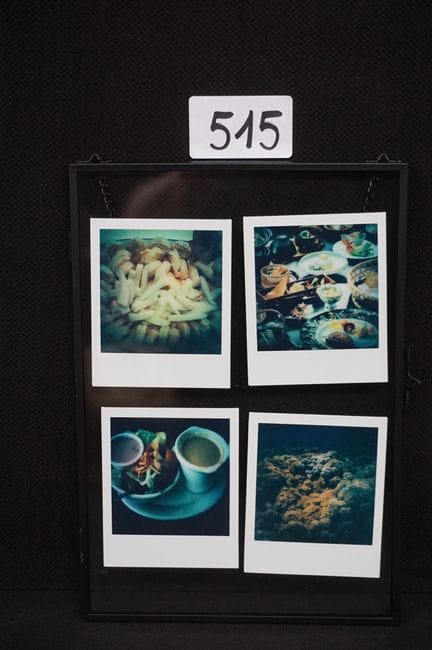 荒木能义（1940 -  ）（据）——4张宝丽来照片——8 x 7.6 厘米
