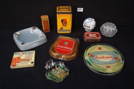 A fine collection of vintage advertising items mad