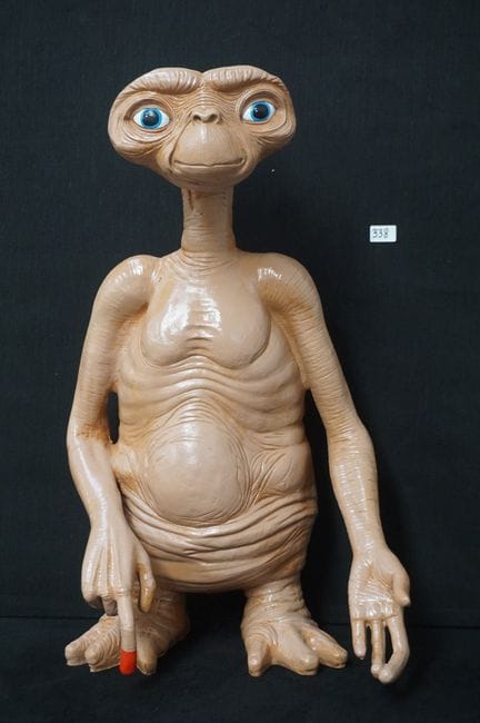 Large plastic figurine - vintage style - "E.T." - 