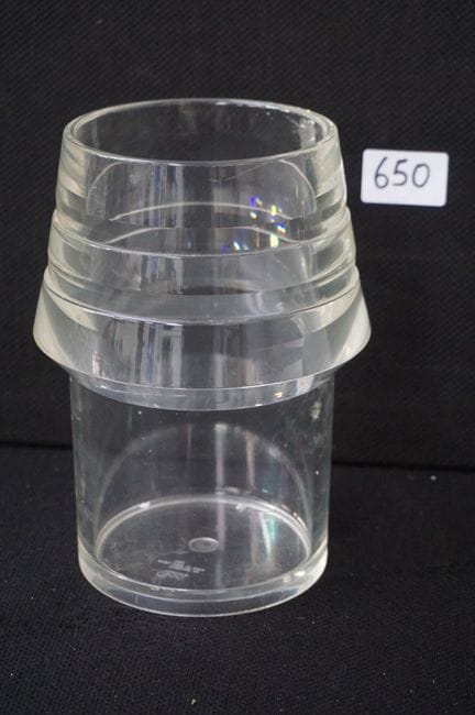 refrigeratore per vino vintage in plastica - desig