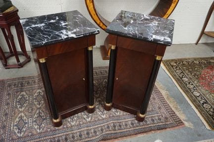 2 bellissimi mobiletti in stile Impero - mogano - 