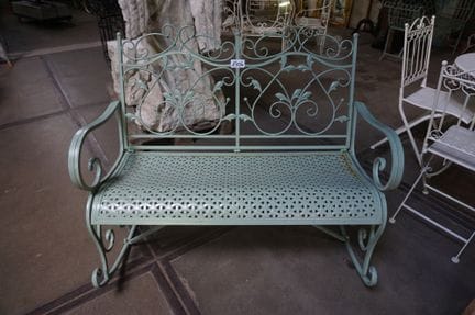Beautiful wrought-iron swing garden bench - L: 118