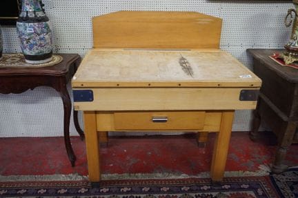 Antique butcher's chopping block (billot de bouche